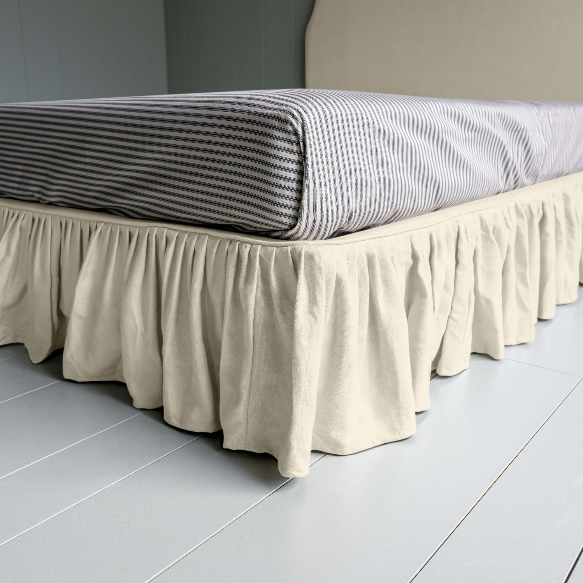 Dream Ticket Upholstered Bed in Laidback Linen Dove with Ruffled Valance - Image 4