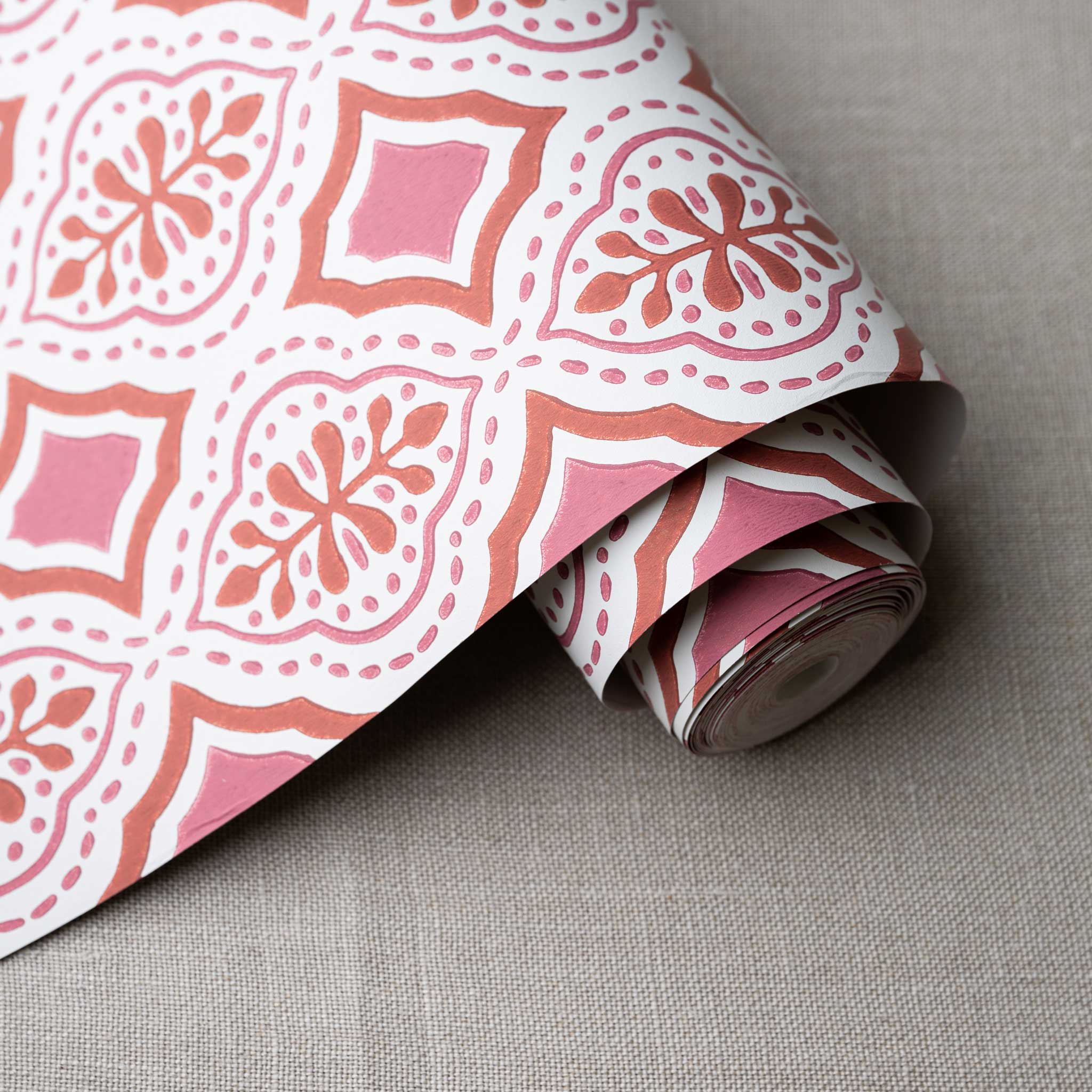 Rhombus Wallpaper in Rhubarb and Pink - Image 6