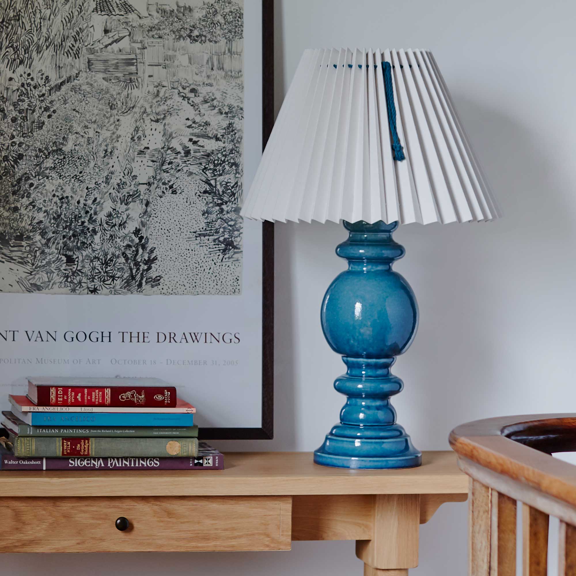 Sunburst Concertina Natural Pleat Lamp Shade with Peacock Blue Cord - Image 4